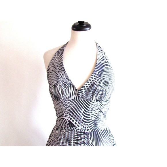 Women's Dresses Designer To The Max Black White Gray Halter Top Dress 12.R - Picture 13 of 14